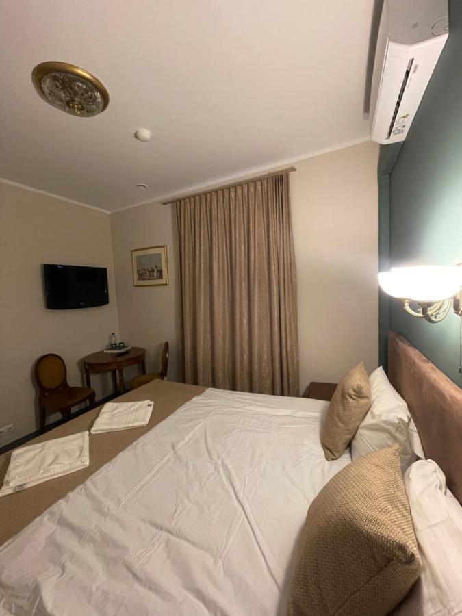 קובנה Apple Economy Hotel מראה חיצוני תמונה